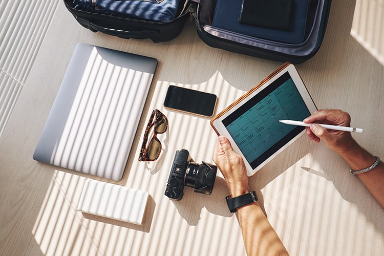 electronics for traveling