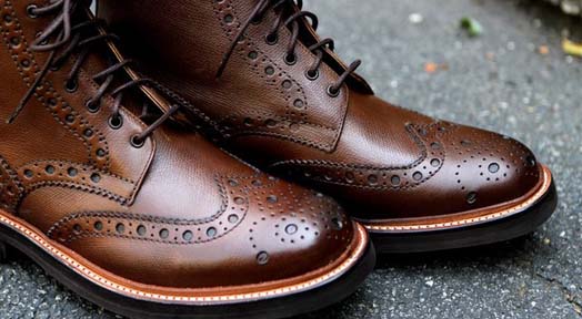 Best Men's Dress Shoes for Cold Weather 