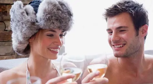 Outdoor Winter Date Ideas