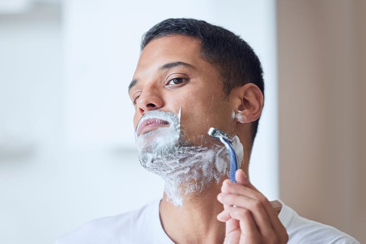 does shaving beard make it grow faster