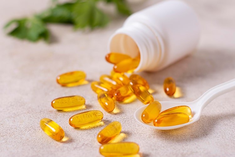 does fish oil lower cholesterol