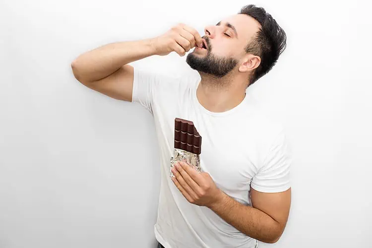 dark chocolate benefits for men