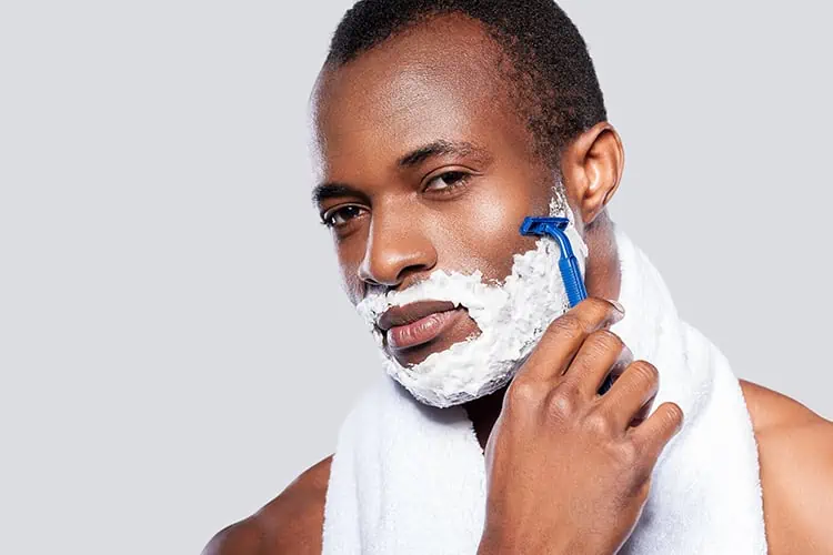 how to shave with sensitive skin