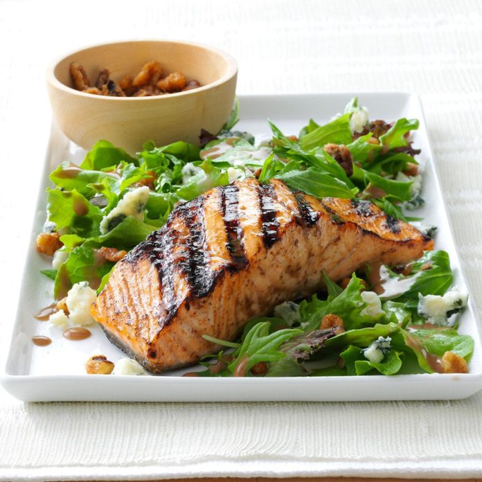 Salmon and Mixed Greens