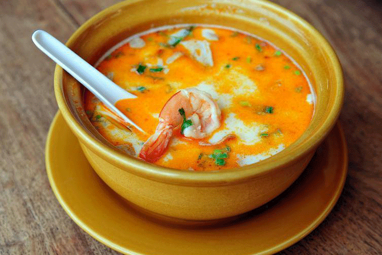 healthy tom yum soup with clear broth